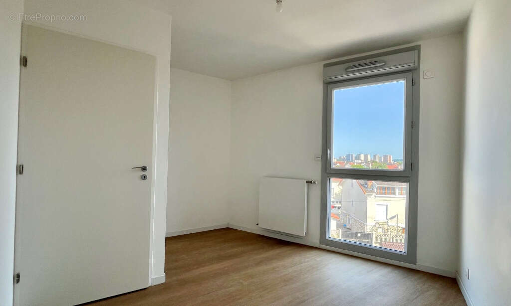 Appartement 61 m² à Drancy  - photo 6