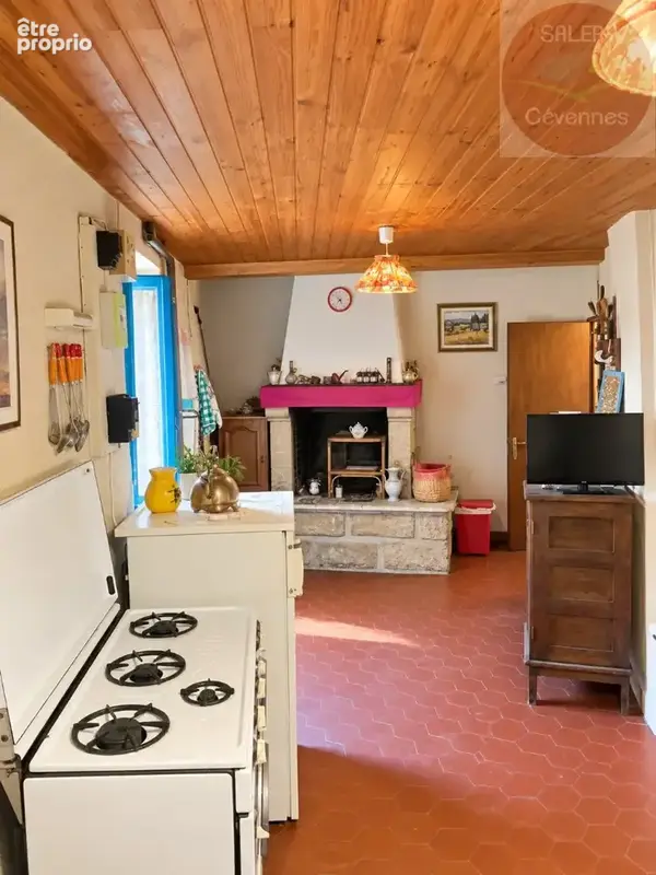 Maison de caractère au coeur du village - photo 3