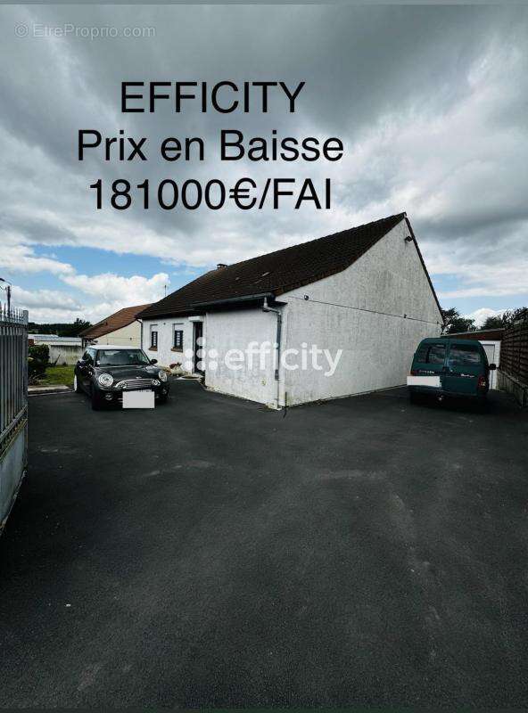 Maison à SAULZOIR