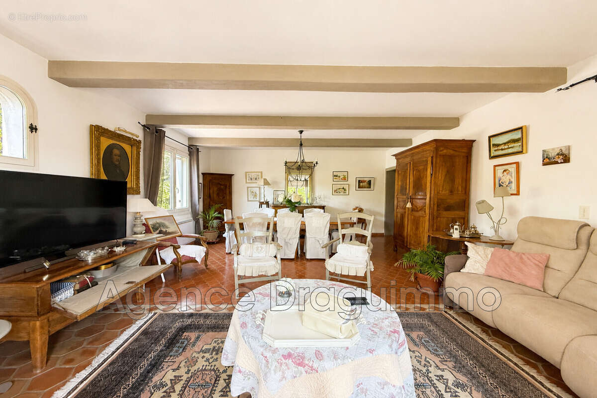 Maison 180 m² à Draguignan  - photo 6