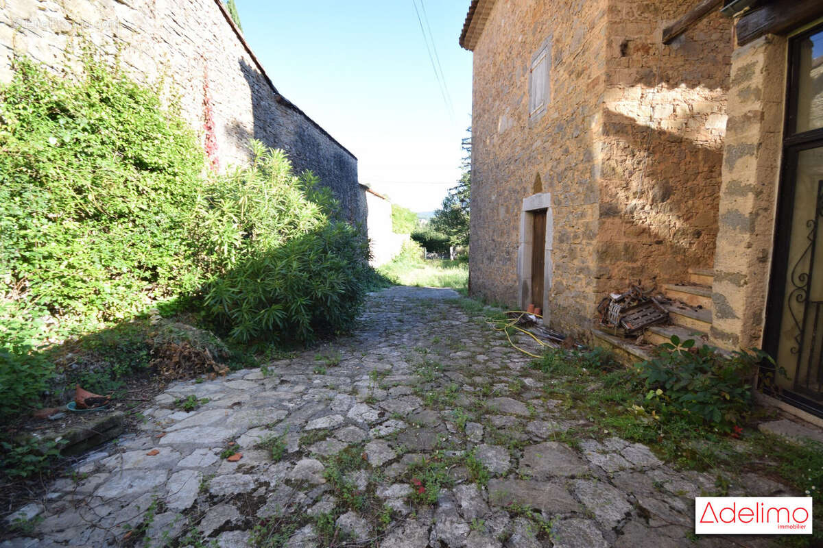 Maison à GENERARGUES