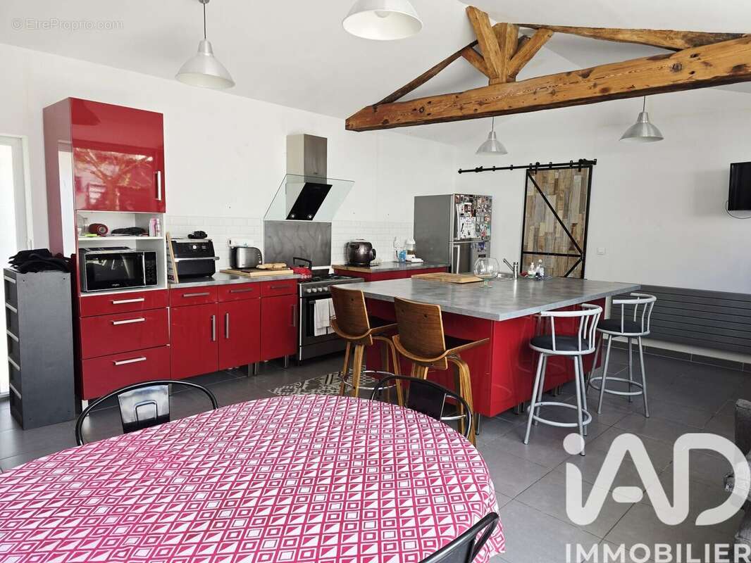 Photo 3 - Maison à TONNAY-CHARENTE