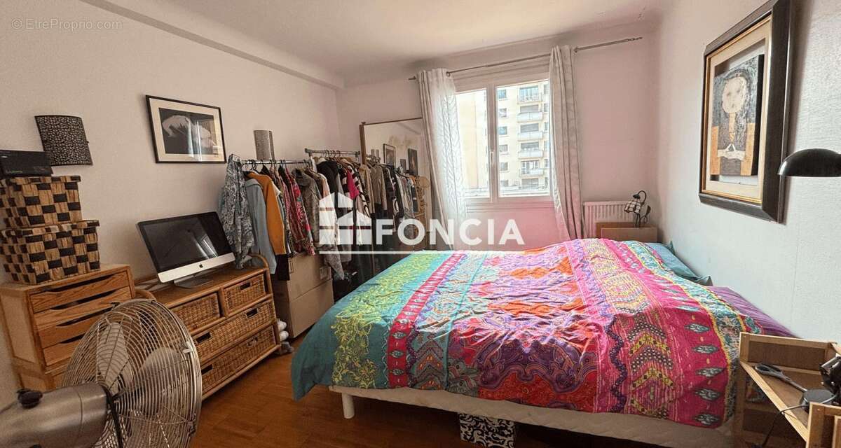 Perpignan proche Place Catalogne T3 lumineux de 70 m² avec grands balcons ,cave  et parking sécurisé - photo 4