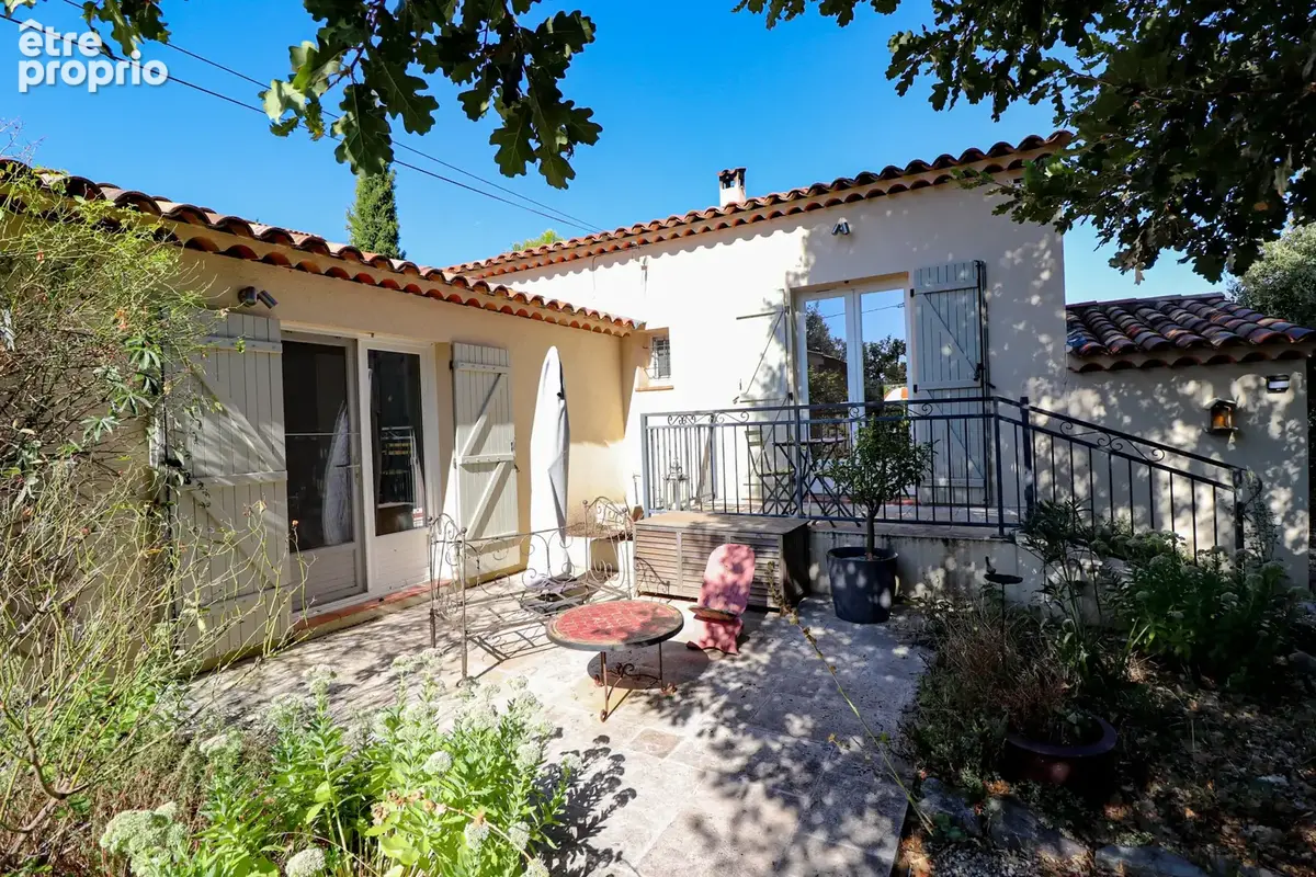 Villa plain pied 105m2 avec piscine et dependances - photo 4