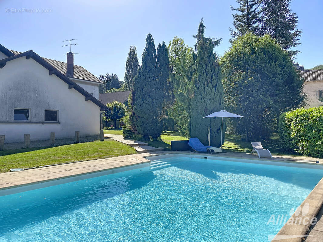 Maison à ETOUVANS