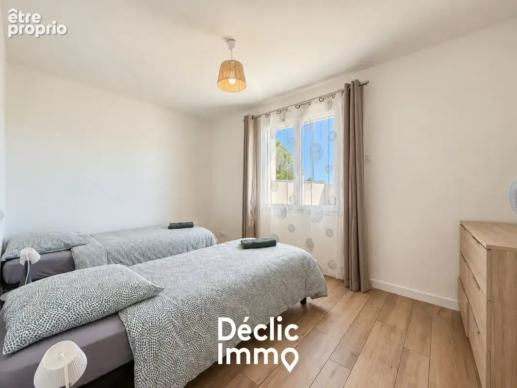 Une pépite à Jaunay-Marigny : deux maisons pour voir plus grand - photo 18