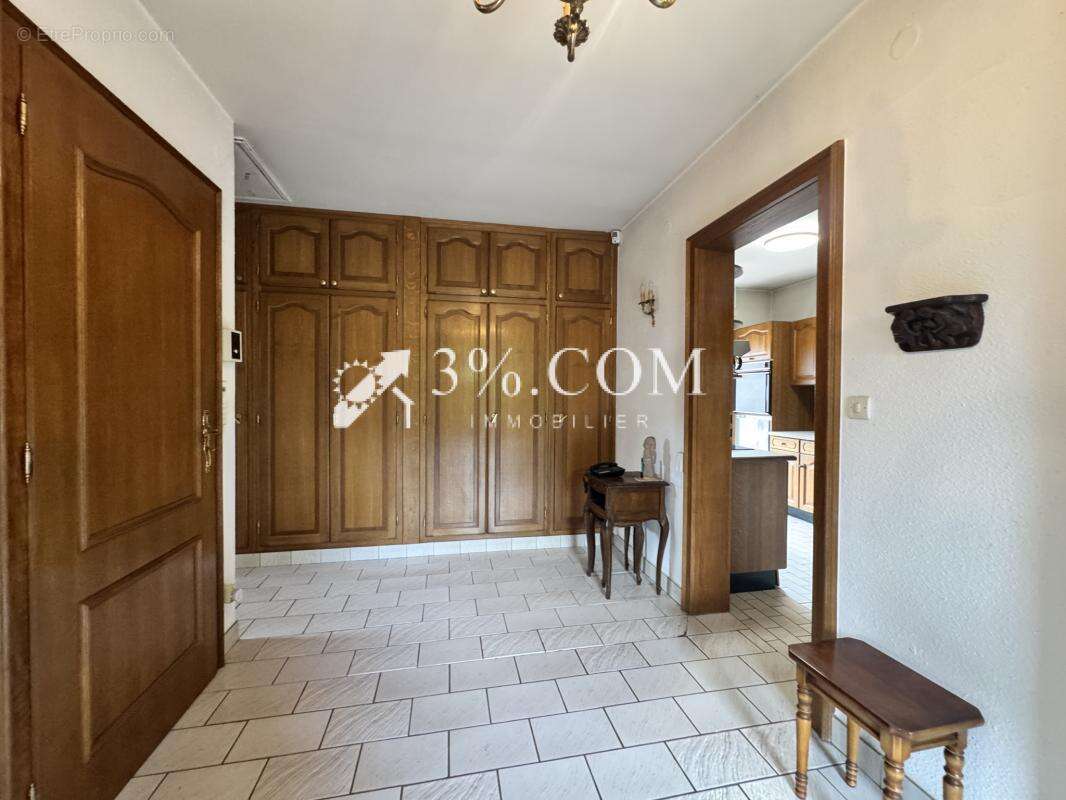 3%COM Belle maison 4 chambres - 2 salles de bain sur 18 ares - photo 7