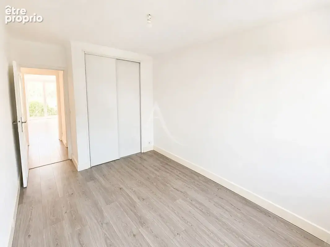 vente appartement Le Cannet 2 pièces 43.90 m2 - photo 7