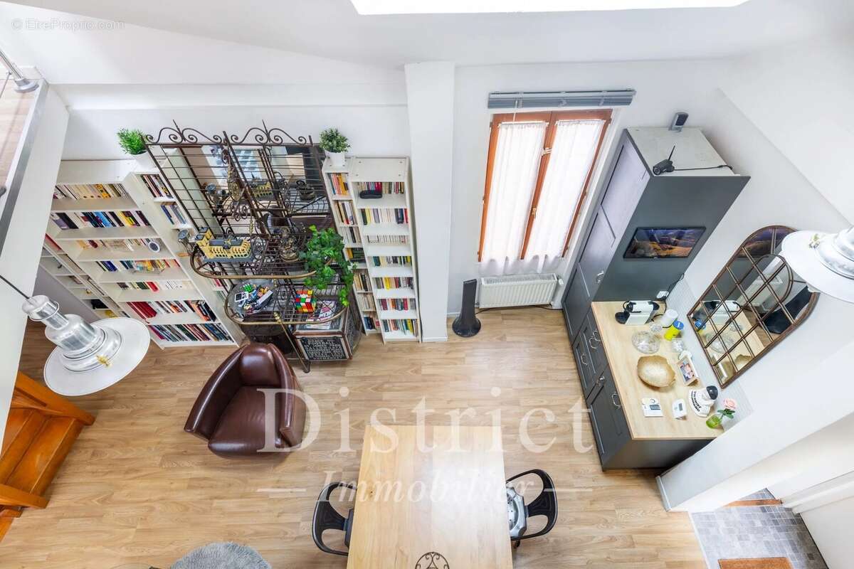 Appartement à PARIS-11E