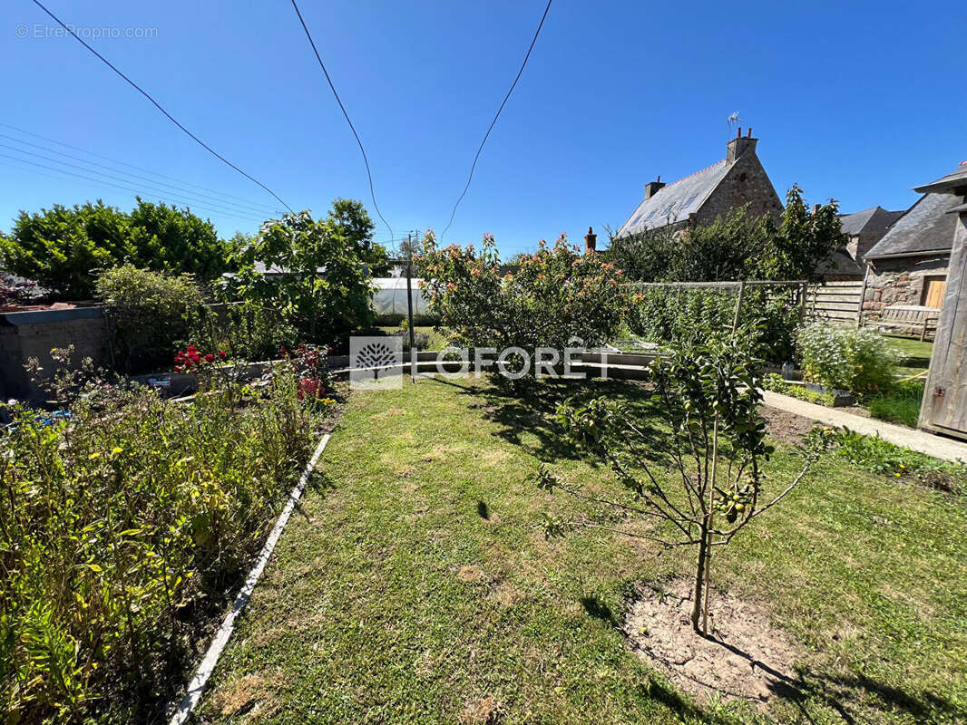 Maison Pierre Pleubian 5 pièce(s) 160 m2 - photo 16
