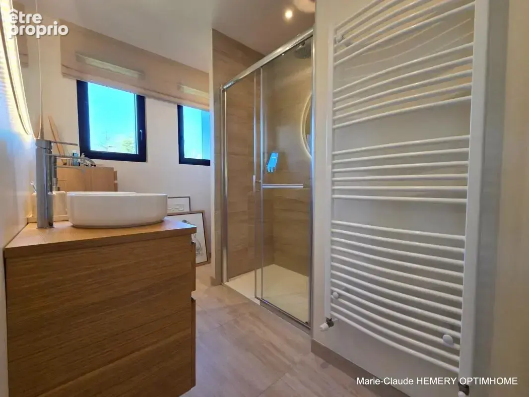 Dinard, Thalassothérapie, belle Villa BBC de 202m² sur parcelle de 400 m² clôturée et paysagée. Rénovation récente de qualité - photo 10