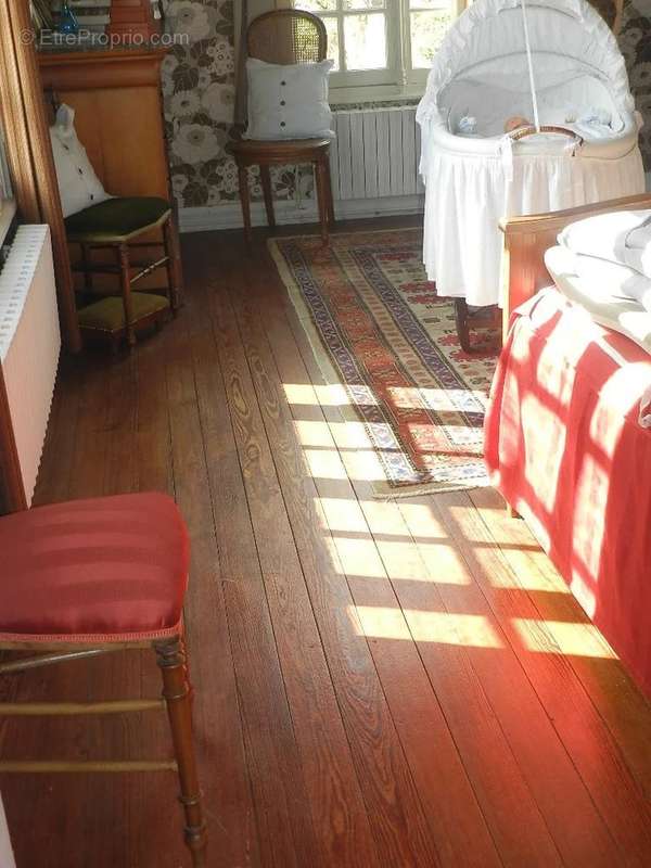 Maison à SAINT-PIERRE-SUR-DIVES