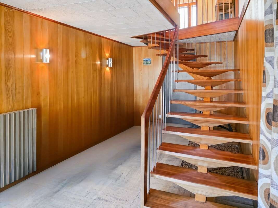 Maison 5 pièces avec grand terrain constructible – environnement calme – proche voie verte - photo 6