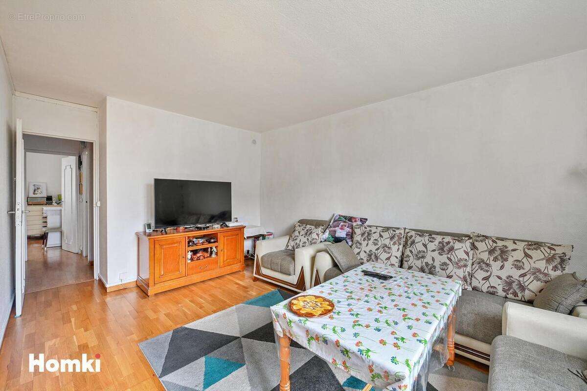 Appartement à VALENTON