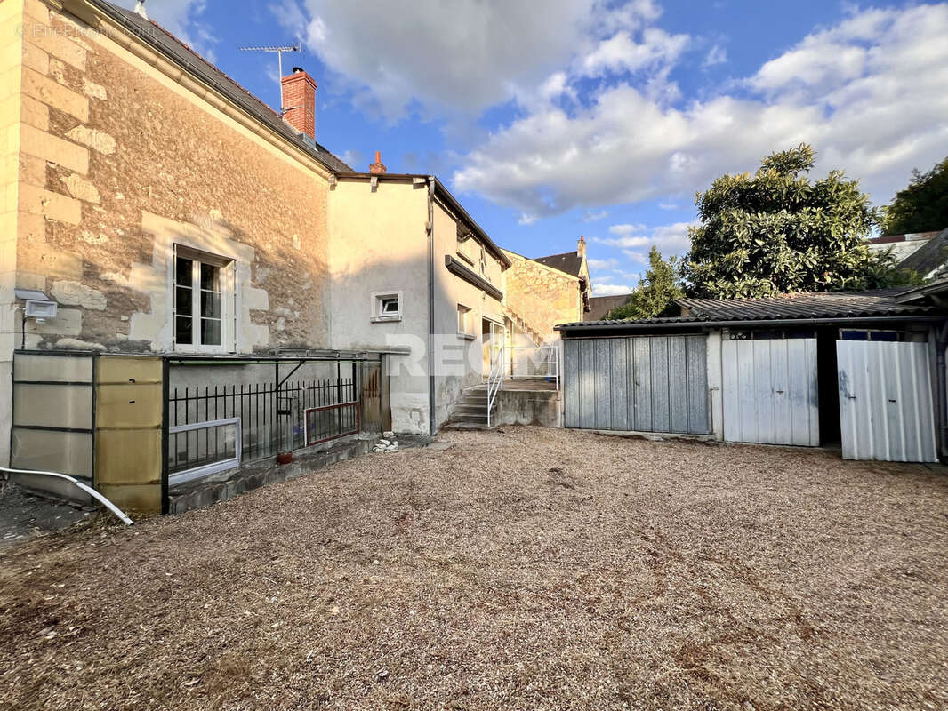 Maison à BENAIS