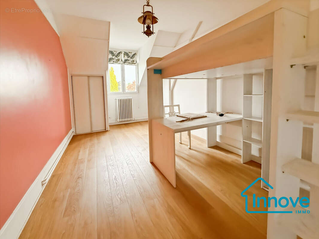 Appartement à VERSAILLES