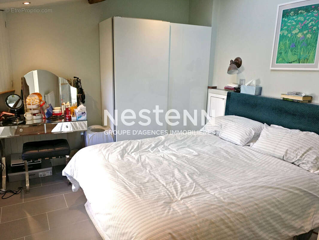 Maison à PIEGUT-PLUVIERS