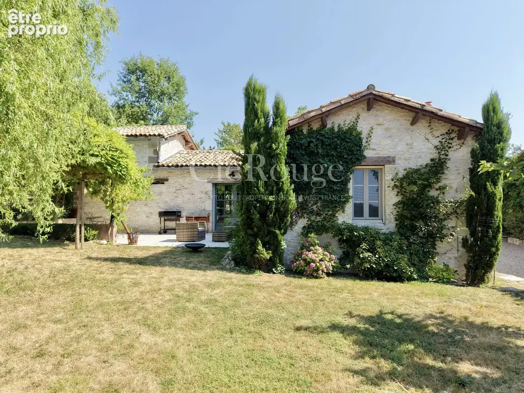 Magnifique emplacement pour cette maison de campagne avec un gîte près de Bergerac - photo 16
