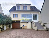 Maison à VAUX-LE-PENIL