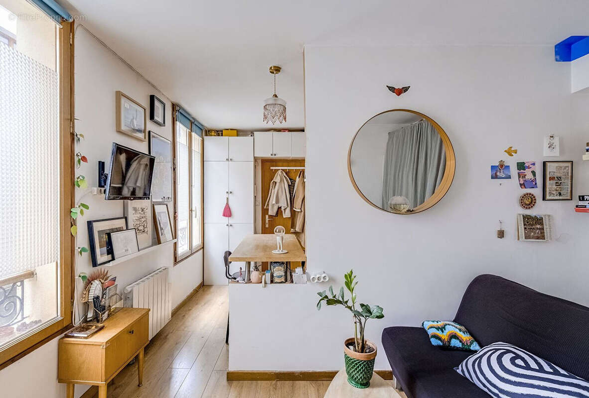 Appartement à PARIS-11E