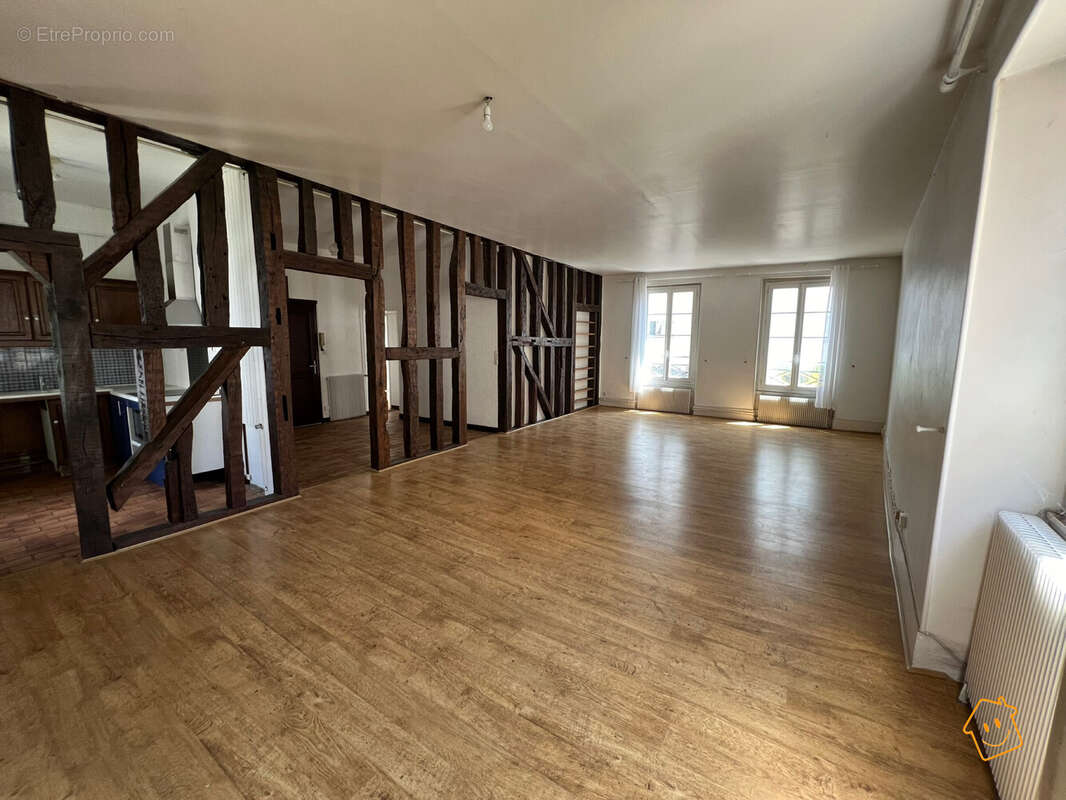 Appartement 103 m² à Bourges  - photo 3
