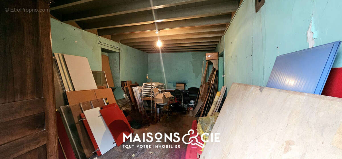 Maison à CHAZEY-SUR-AIN