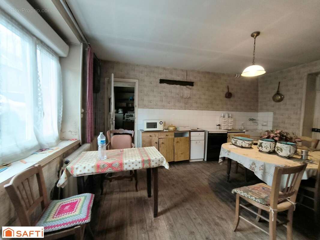 Photo 4 - Maison à BELLE-ISLE-EN-TERRE