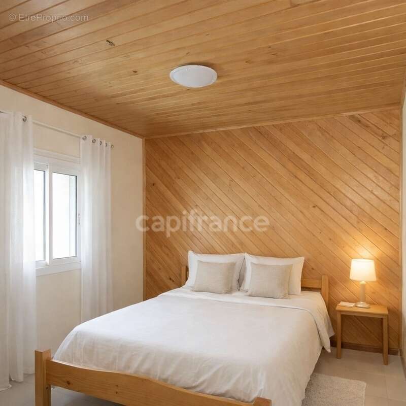 Maison à SAINTE-ROSE