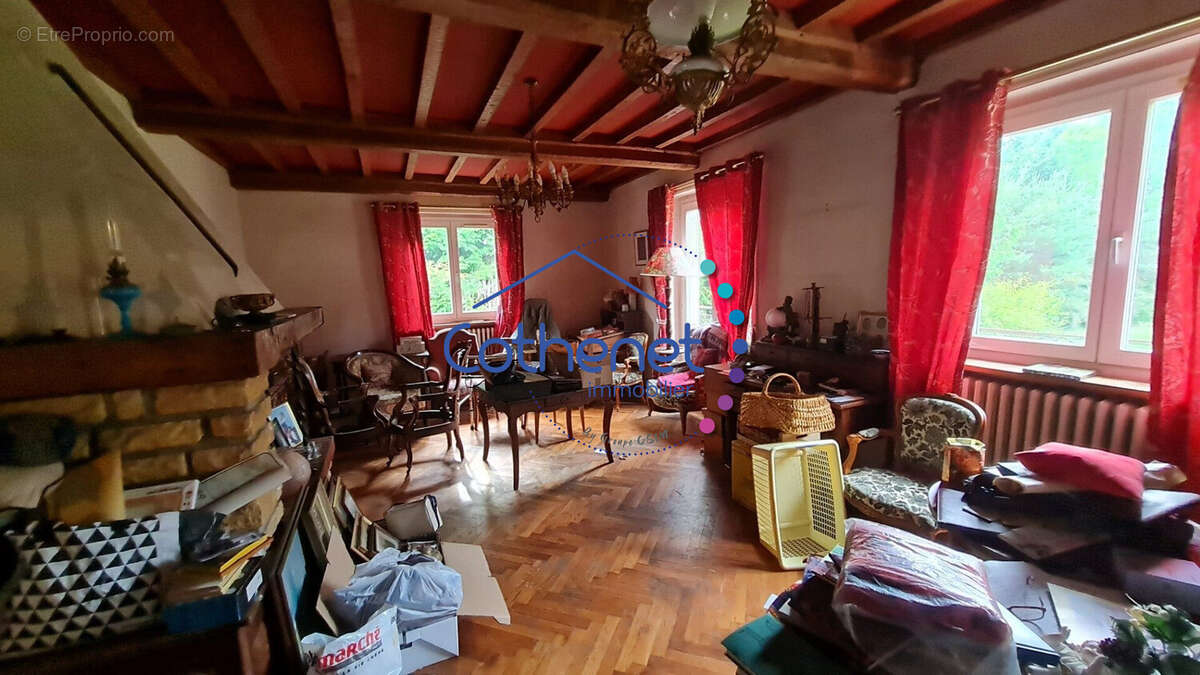 Maison 195 m² à Le Cergne  - photo 4