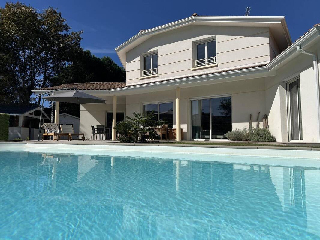 Photo 1 - Maison à SAINT-AUBIN-DE-MEDOC