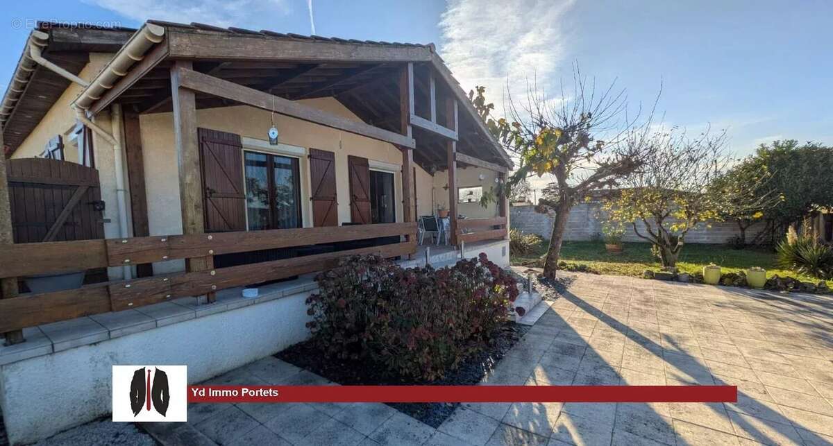 Maison à CASTRES-GIRONDE