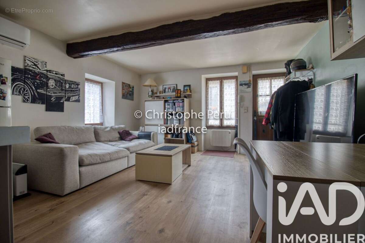 Maison 58 m² à Magny-En-Vexin  - photo 2