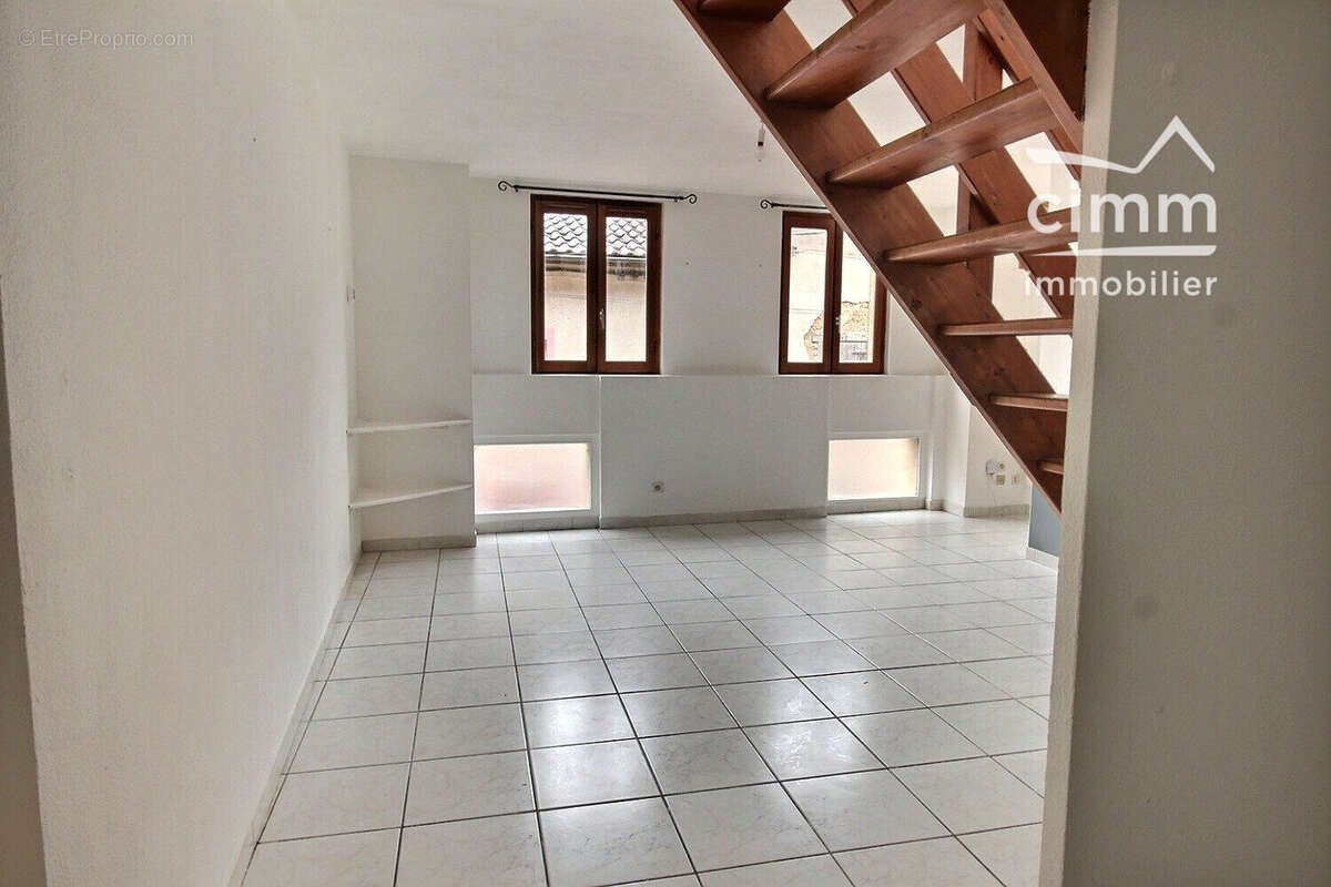 Maison 79 m² à La Cote-Saint-Andre  - photo 2