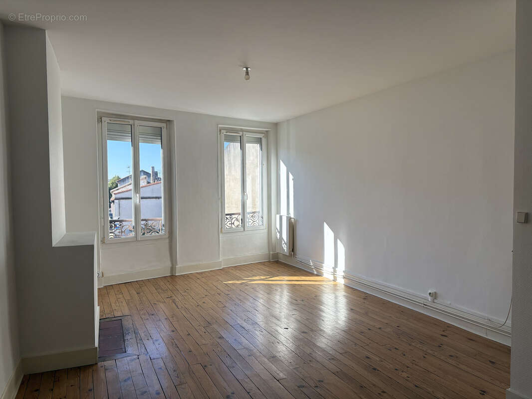 Appartement à BON-ENCONTRE