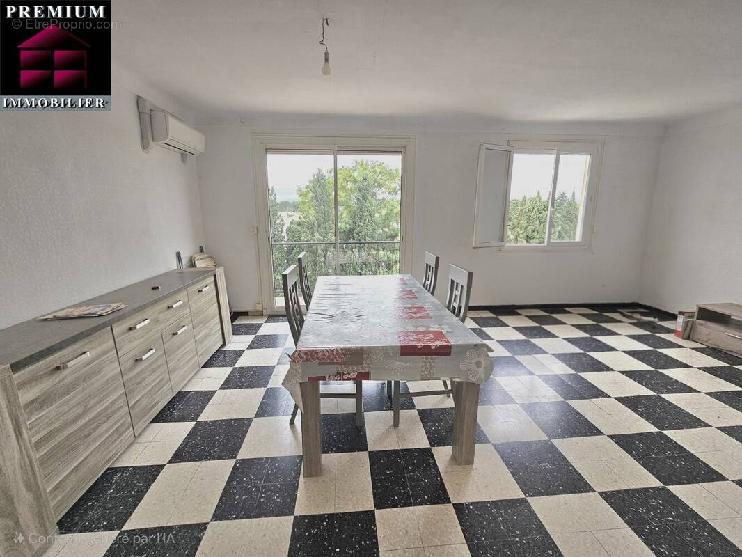 Appartement à SAINT-ESTEVE