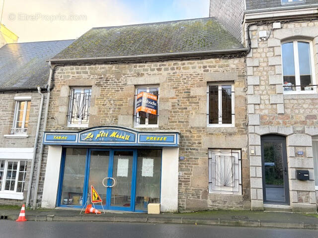 Maison à TESSY-SUR-VIRE