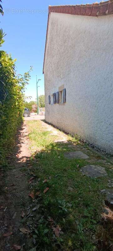 Maison à MAGNY-COURS