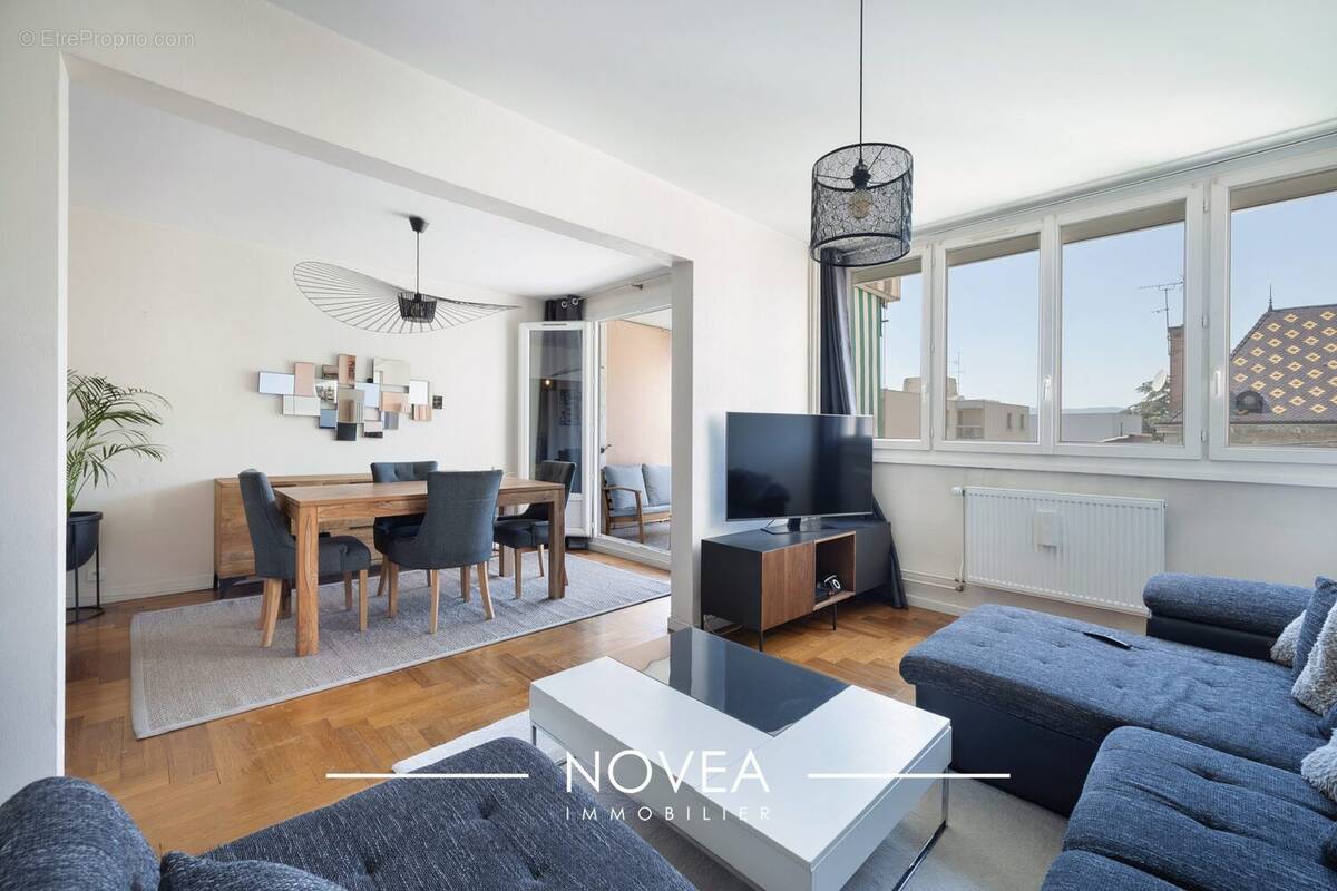 Appartement à TASSIN-LA-DEMI-LUNE