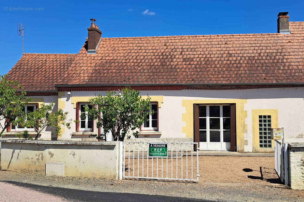 Maison à SAINT-AGNAN