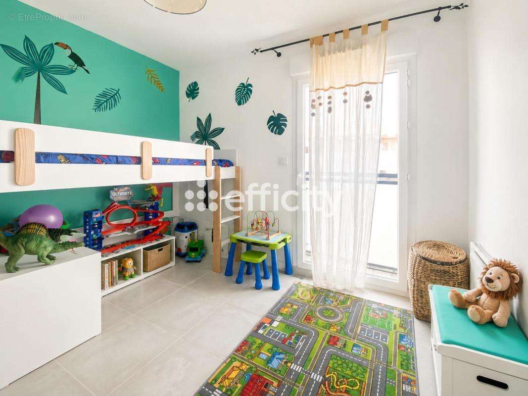 Appartement à MARSEILLE-13E