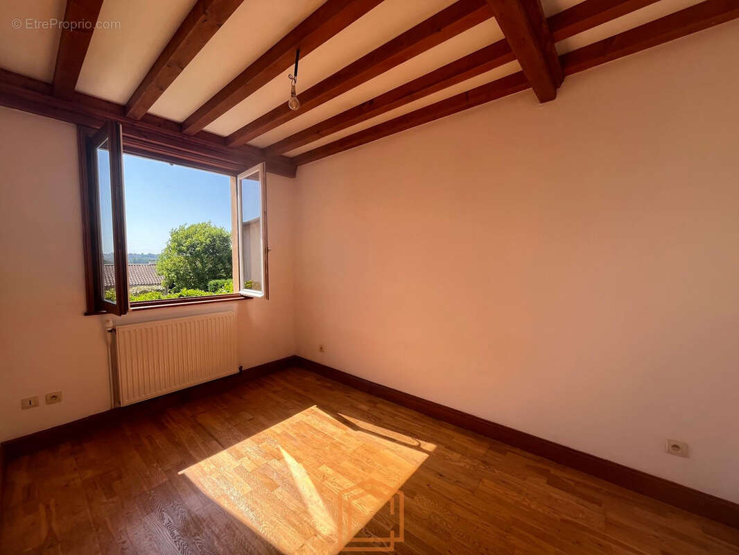 Maison à TAPONAS