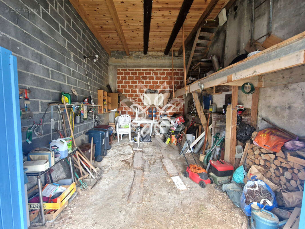 Maison de caractère à rénover   Environnement calme - photo 13