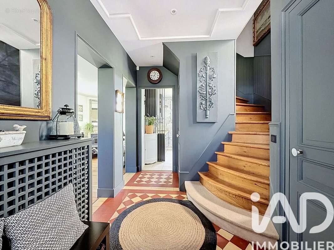 Maison 140 m² à Villiers-Sur-Marne  - photo 2