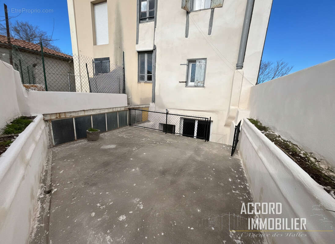 Appartement à MAGALAS