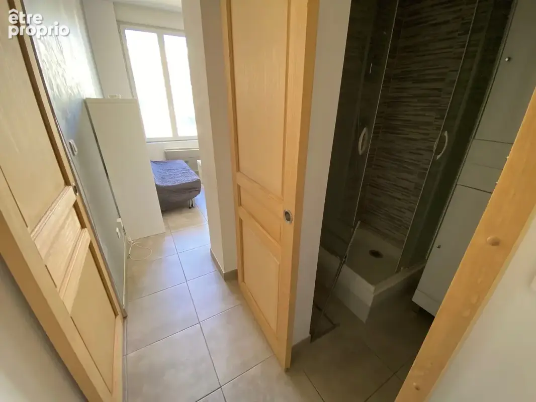 Studio 18m2 centre-ville Nîmes - photo 2