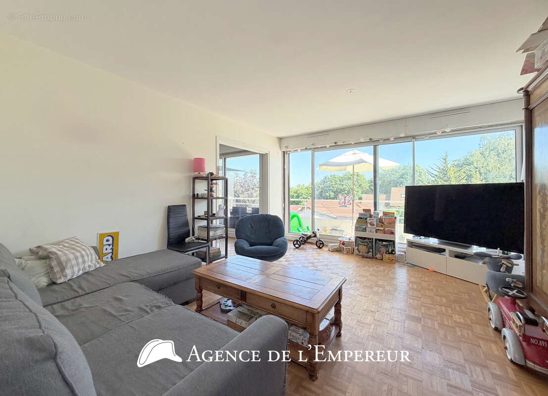 Appartement à RUEIL-MALMAISON