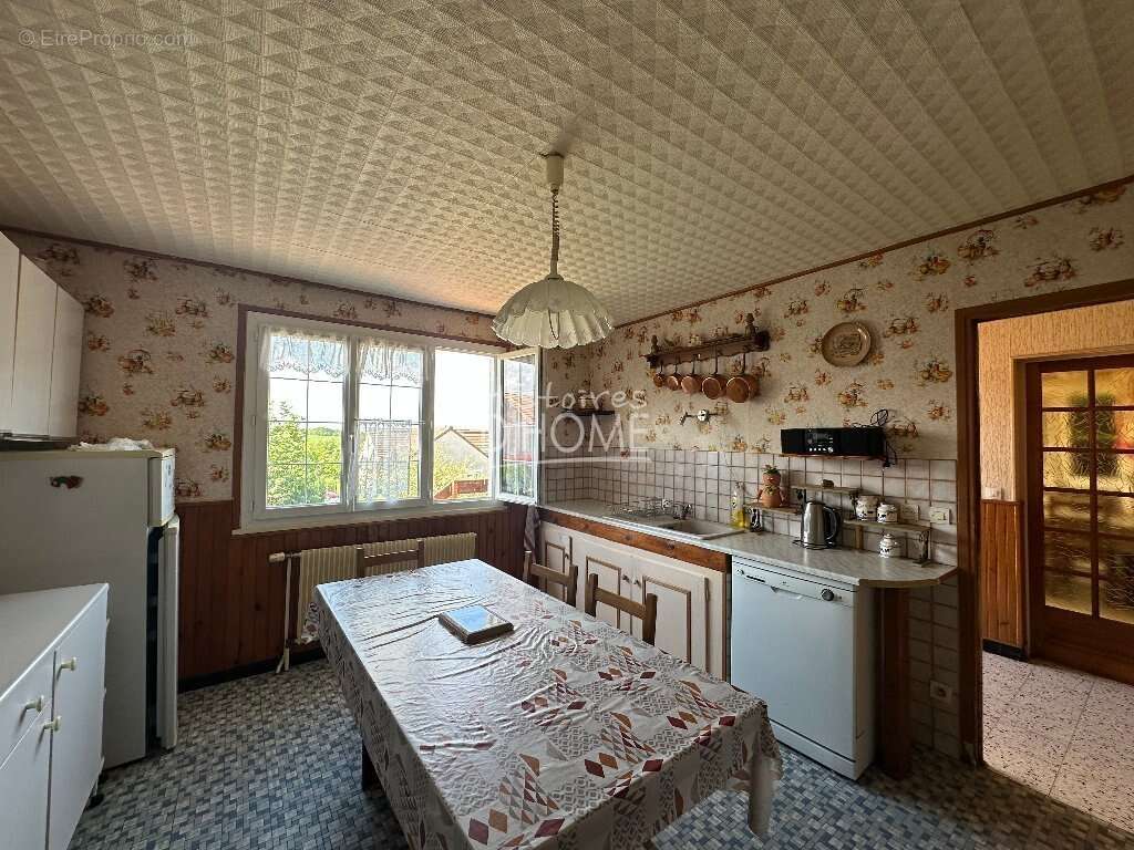 Maison à LA FERTE-GAUCHER