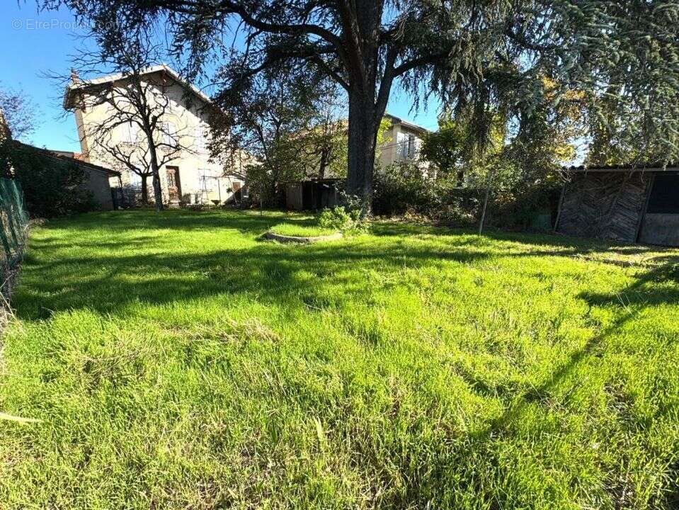 Maison à ROMANS-SUR-ISERE