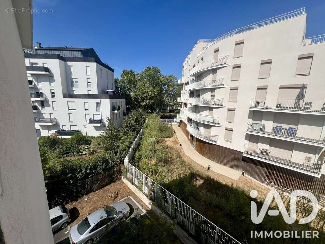 Appartement 22 m² à Villeneuve-La-Garenne  - photo 5