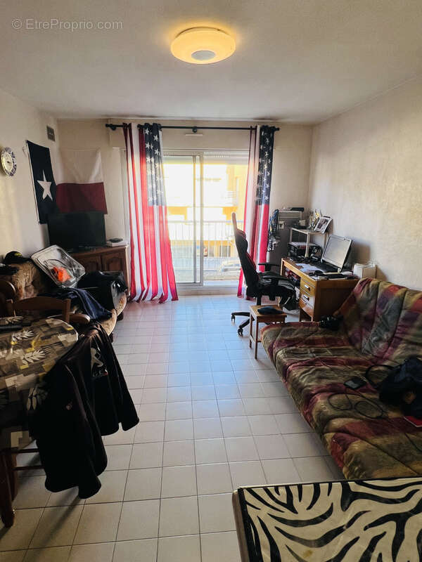 Appartement à LUNEL